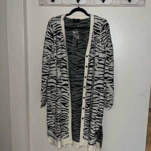 Belldini Zebra Duster Sweater Size XL
